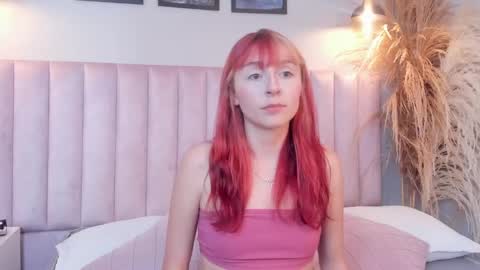 Dafnne online show from October 2025 08:29:02 PM