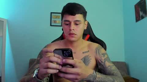 Snapshot of dage_19 chatting on December 2024 08:15:01 PM my name is Jhon and I live in colombia online show from December 2024 08:15:01 PM