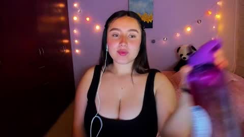 Snapshot of dahi_anne chatting on December 2024 02:43:01 AM Call me D online show from December 2024 02:43:01 AM