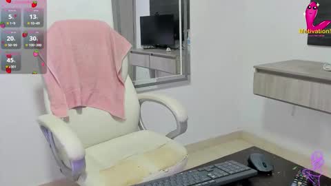 Dahian  online show from October 2025 12:12:02 PM