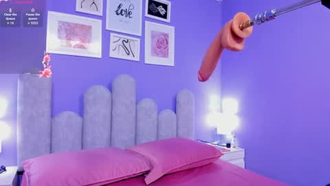 Snapshot of dahiana_boobs chatting on April 2026 02:28:01 AM Dahiana online show from April 2026 02:28:01 AM