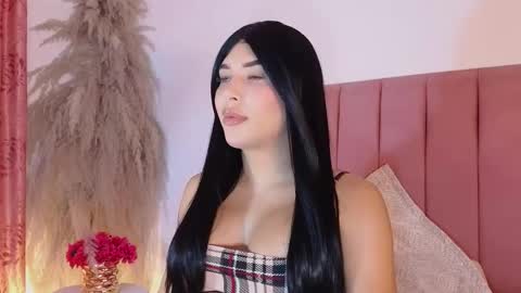 Dahiana online show from October 2025 08:40:02 PM