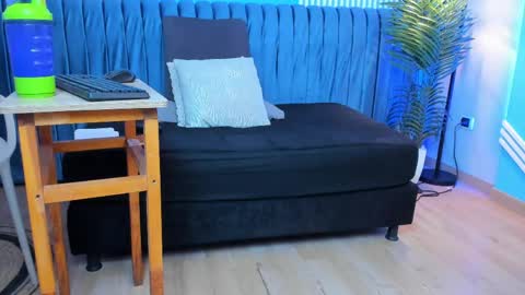 Dahiane Connor online show from April 2026 11:36:02 AM