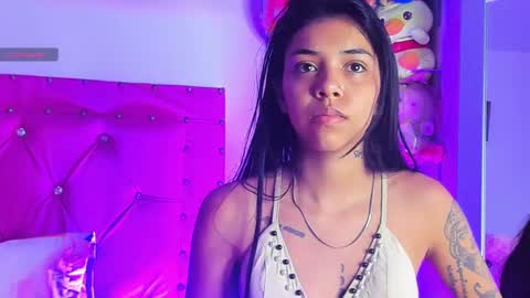 Snapshot of dahiangomezz chatting on February 2025 10:58:02 AM online show from February 2025 10:58:02 AM