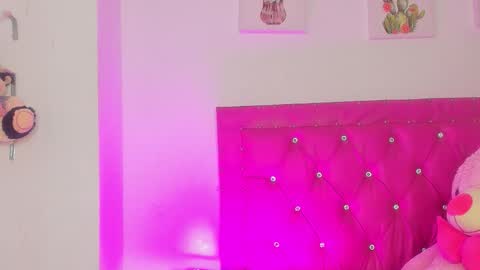    online show from February 2026 06:25:01 PM