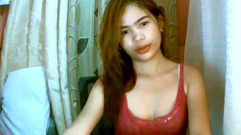 Im Dahlia online show from February 2025 10:50:02 AM
