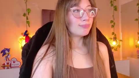 Snapshot of dahlia_rousse chatting on June 2026 07:35:02 AM Dahlia online show from June 2026 07:35:02 AM