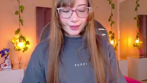 Snapshot of dahlia_rousse chatting on July 2026 05:09:02 AM Dahlia online show from July 2026 05:09:02 AM