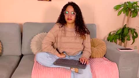 Dahli online show from May 2026 02:29:02 AM