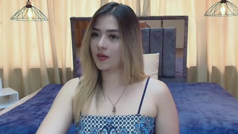 Snapshot of dahliamoore chatting on December 2024 08:53:02 PM Dahlia online show from December 2024 08:53:02 PM