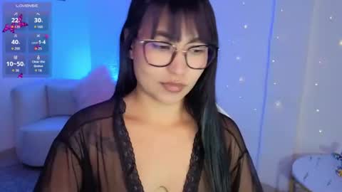 Nicole online show from August 2026 09:09:01 PM
