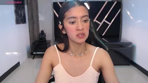 Snapshot of dahyan_ch chatting on October 2025 04:49:01 PM dahyan_ch online show from October 2025 04:49:01 PM