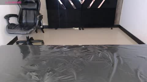 Snapshot of dahyan_ch chatting on November 2025 05:01:02 PM dahyan_ch online show from November 2025 05:01:02 PM