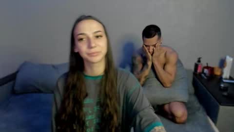 Snapshot of daily_chaoss chatting on February 2026 12:22:02 AM Anna and Sasha online show from February 2026 12:22:02 AM