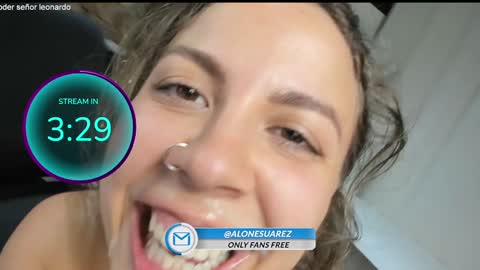 Snapshot of daily_stories chatting on October 2025 03:21:02 PM Alondra Suarez online show from October 2025 03:21:02 PM