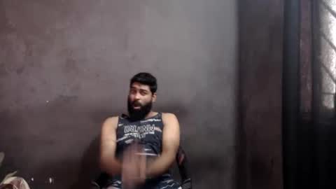 indian guys online show from February 2025 04:18:02 AM