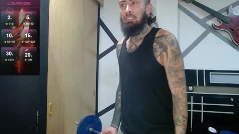 Snapshot of daimon_rock01 chatting on October 2025 06:03:01 AM felipe online show from October 2025 06:03:01 AM