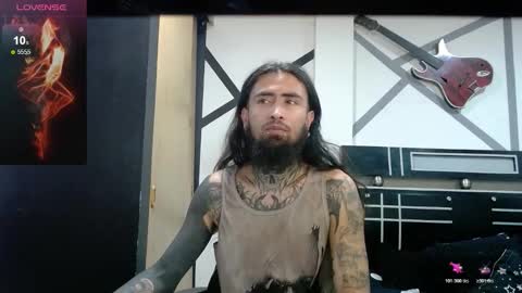 Snapshot of daimon_rock01 chatting on November 2025 05:17:02 AM felipe online show from November 2025 05:17:02 AM