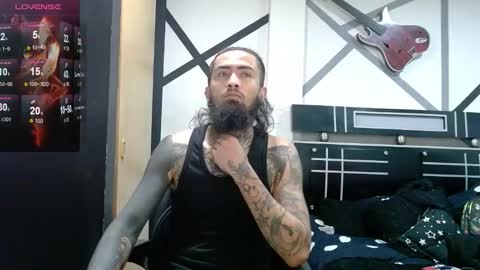 Snapshot of daimon_rock01 chatting on November 2025 12:20:02 AM felipe online show from November 2025 12:20:02 AM