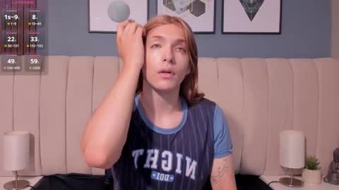 Snapshot of daimondpink chatting on November 2025 11:42:01 AM daimondpink online show from November 2025 11:42:01 AM