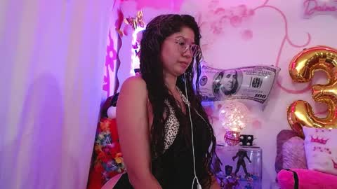 DAINA online show from May 2026 04:41:01 AM
