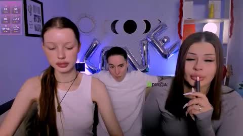 daisy online show from February 2026 08:23:01 PM