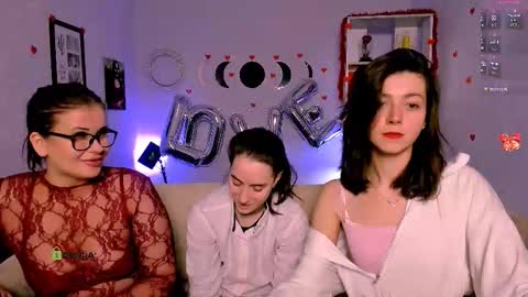 daisy online show from February 2026 08:27:01 PM