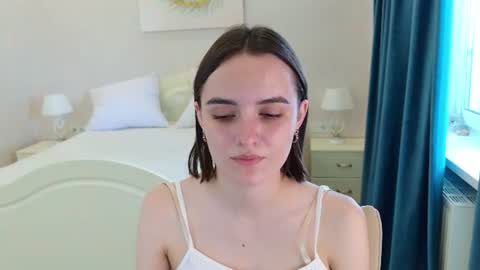 Daisy online show from June 2026 08:17:01 AM