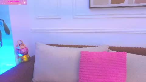 Daisy Price online show from June 2026 10:58:01 AM