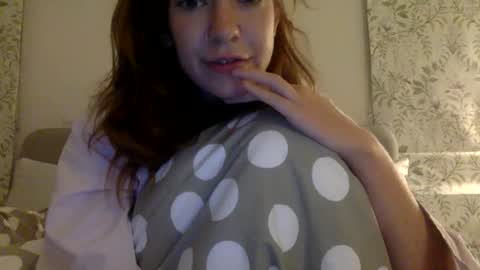 DaisyB3 online show from October 2025 09:48:02 PM