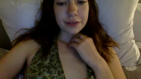 DaisyB3 online show from October 2025 07:15:01 PM