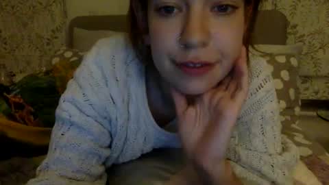DaisyB3 online show from October 2025 10:23:02 PM