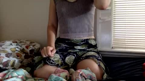 Snapshot of daisybaby699 chatting on August 2026 08:51:02 PM DaisyB3 online show from August 2026 08:51:02 PM