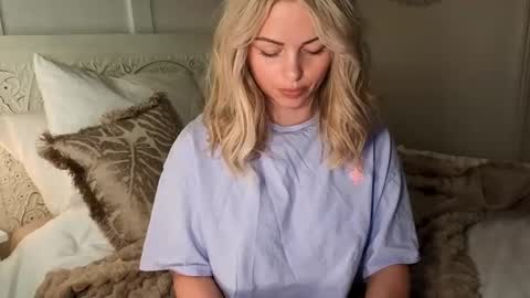 Snapshot of daisydreams_cumtrue chatting on February 2026 10:50:02 PM Daisy Dreams online show from February 2026 10:50:02 PM