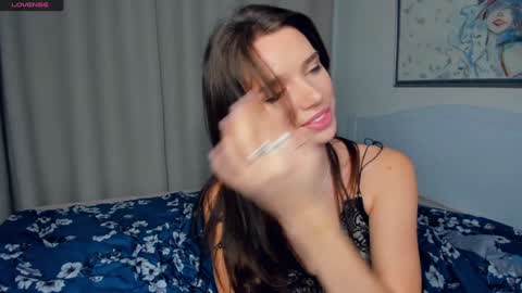 Naomi online show from December 2024 01:36:02 PM