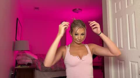 Snapshot of daisyy888 chatting on October 2025 12:00:01 AM daisy online show from October 2025 12:00:01 AM