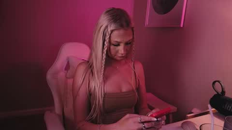 daisy online show from December 2025 12:29:01 AM