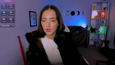 Snapshot of daisyy_naughty chatting on October 2025 12:23:02 PM daisy online show from October 2025 12:23:02 PM