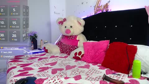 Daiyan Collins online show from February 2025 04:05:01 AM