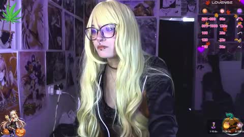 Snapshot of dakapsy420_ chatting on October 2025 06:36:01 PM Dakapsy online show from October 2025 06:36:01 PM