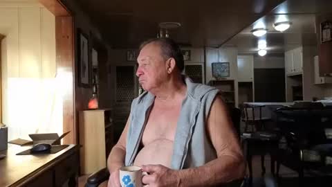 Snapshot of dakit2 chatting on October 2025 02:41:01 PM dakit online show from October 2025 02:41:01 PM