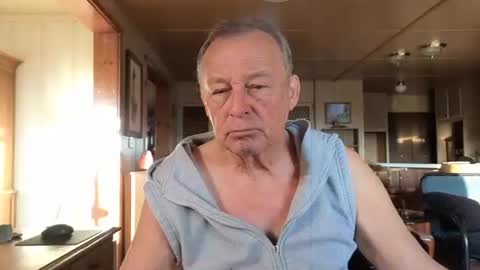 Snapshot of dakit2 chatting on October 2025 02:56:02 PM dakit online show from October 2025 02:56:02 PM