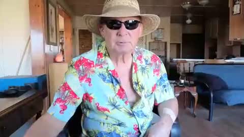 Snapshot of dakit2 chatting on October 2025 11:28:02 PM dakit online show from October 2025 11:28:02 PM