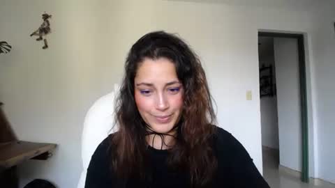 IG  dakotasofiaa online show from May 2026 09:54:02 PM