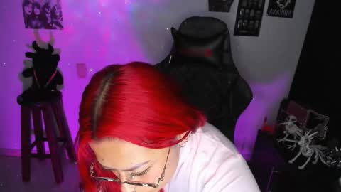 Snapshot of dakota_crab chatting on September 2025 12:00:02 AM Dakota Crab online show from September 2025 12:00:02 AM