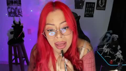 Snapshot of dakota_crab chatting on May 2026 10:48:02 PM Dakota Crab online show from May 2026 10:48:02 PM