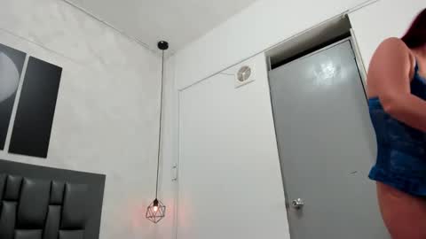 Dakota  online show from March 2026 01:07:02 PM