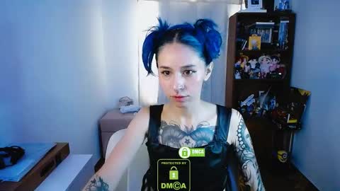 Snapshot of dakota_senju chatting on December 2024 03:21:02 PM Maca online show from December 2024 03:21:02 PM