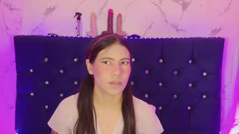 dakotaa_johnson online show from May 2026 07:31:01 PM