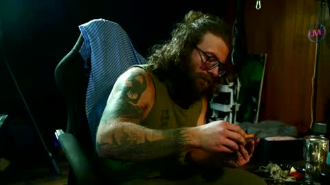 Snapshot of dakotadixxon chatting on January 2025 10:34:02 PM Dakota Dixxon online show from January 2025 10:34:02 PM